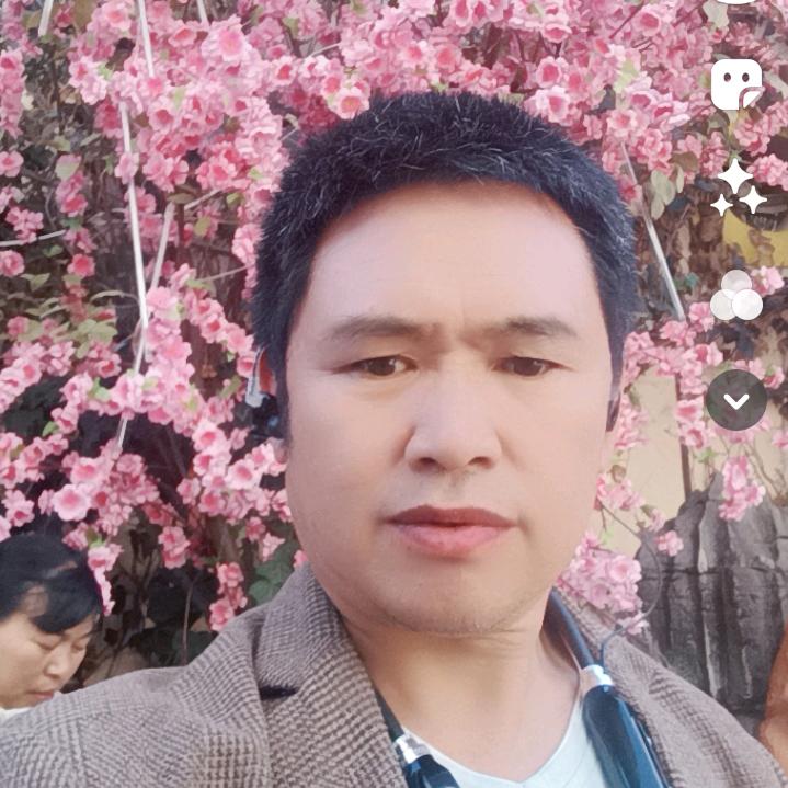 落记情遥《何》