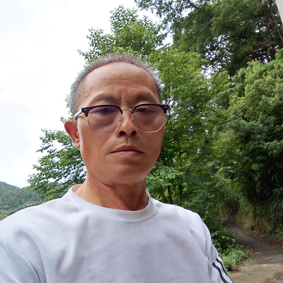 龙爷