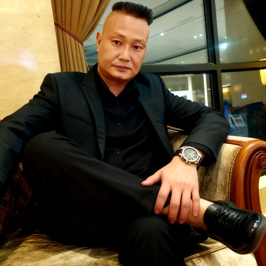 🧞‍♂️龍在天涯🧞‍♀️