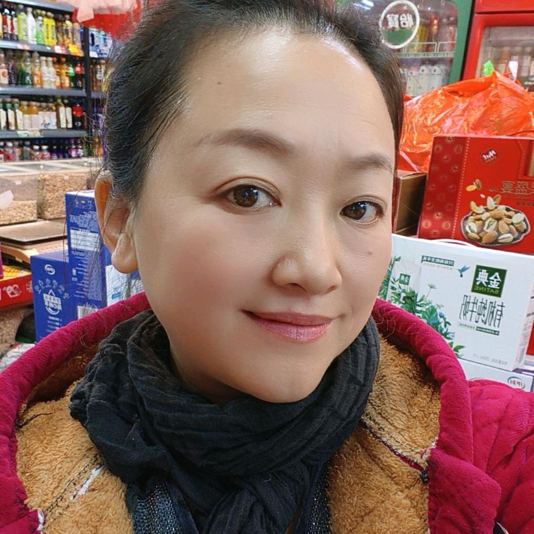 李李 （爱跑步的便利店阿姨）