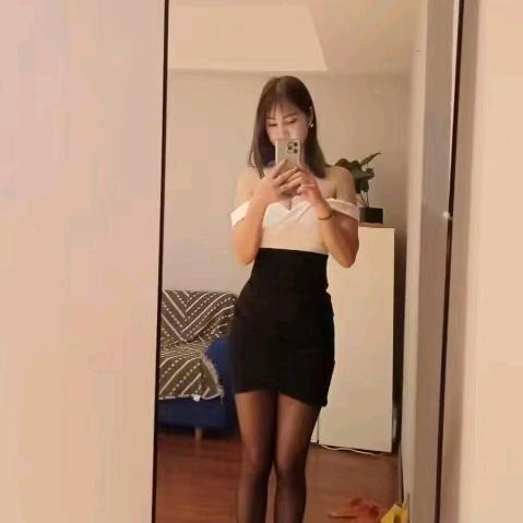 伊伊