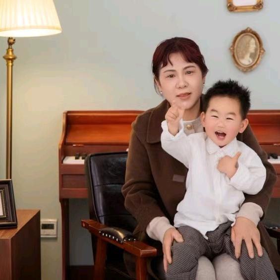 抒铭奶奶👵