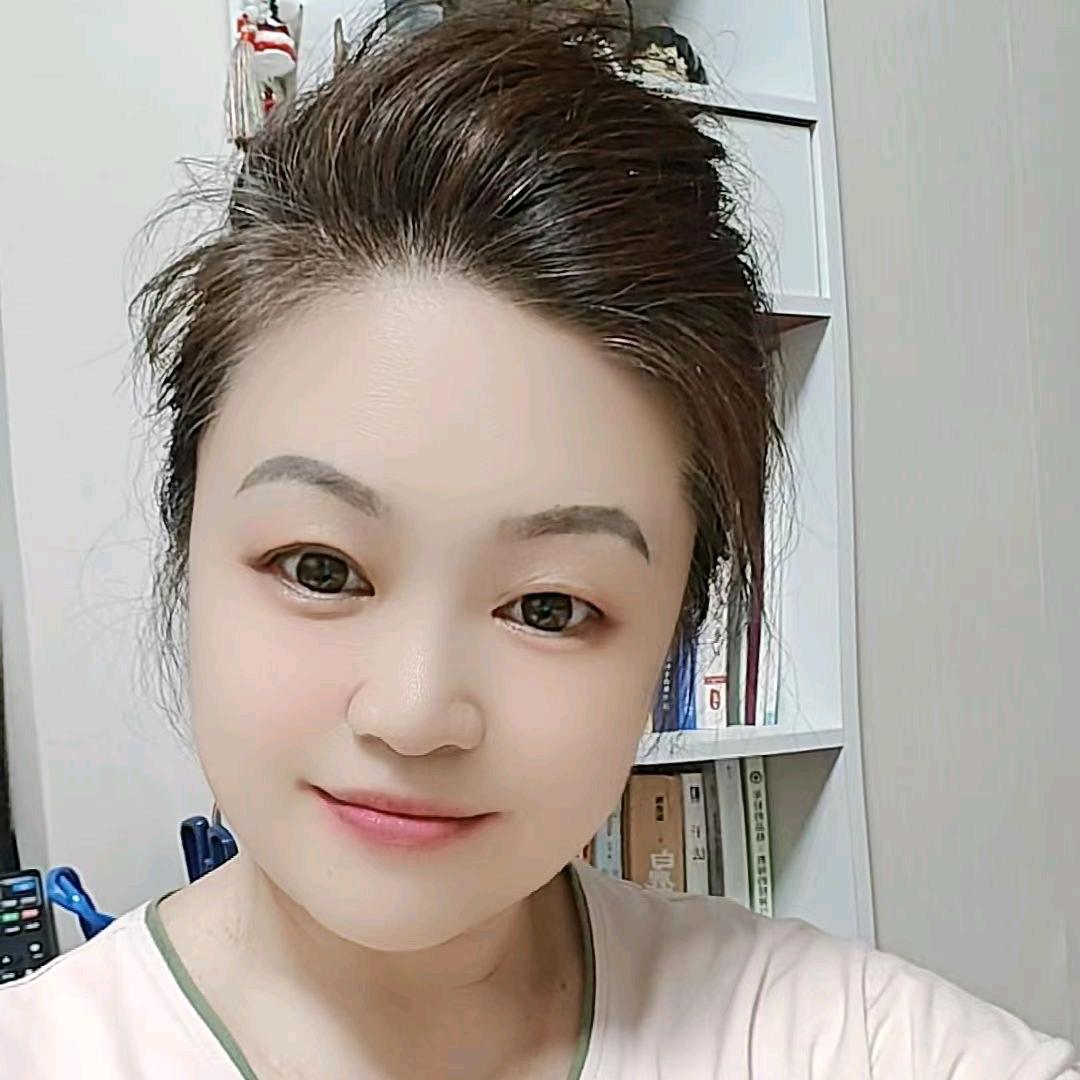 爱唱戏的刘姐