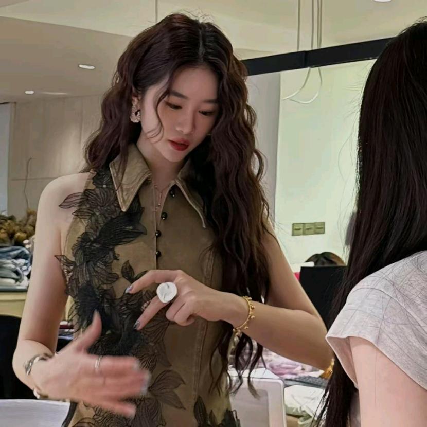 三吉黑花的衣橱分享