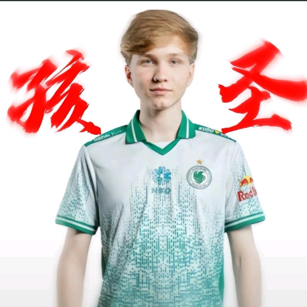 双重人格的学生党