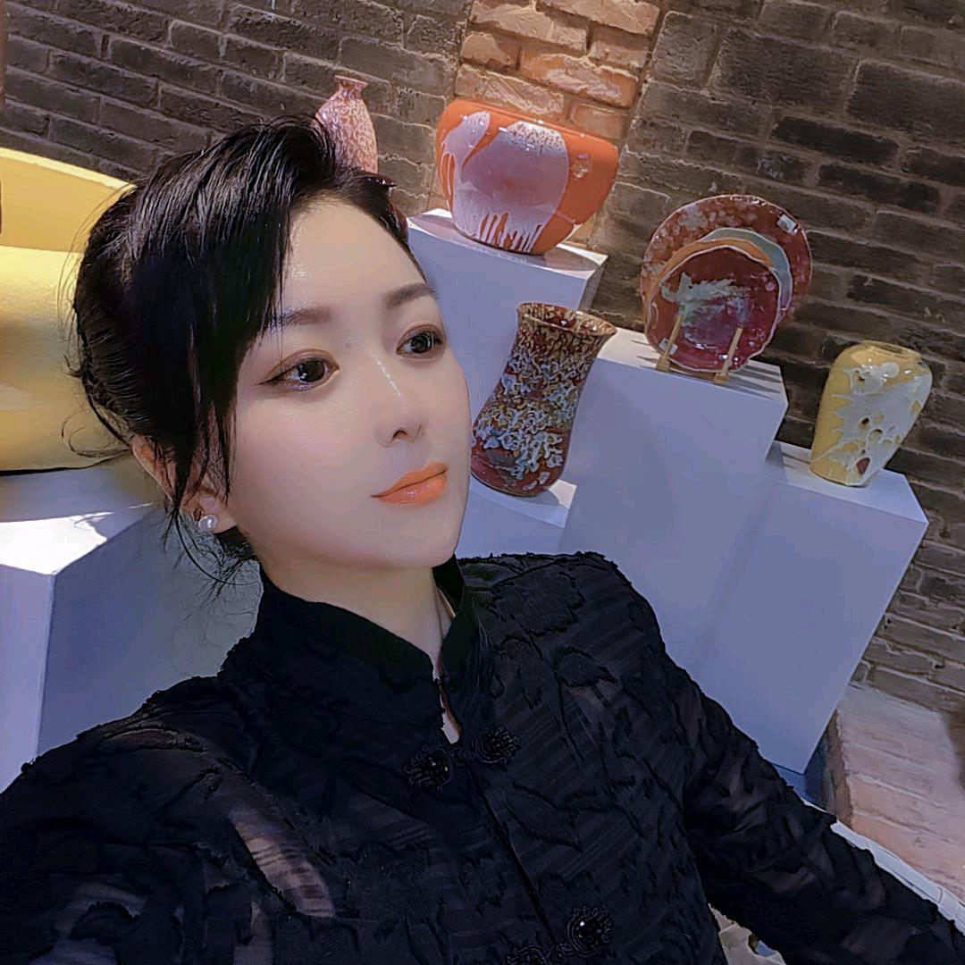 : ಢ᭄浅笑安然🌺