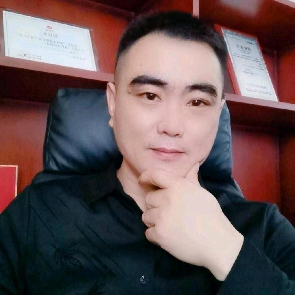 董很多信息