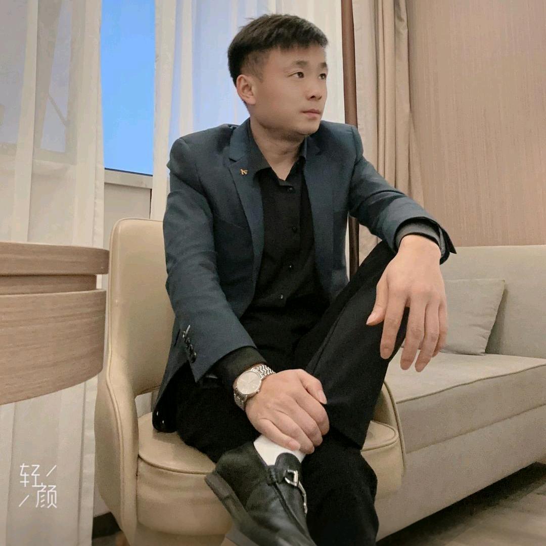 何先生