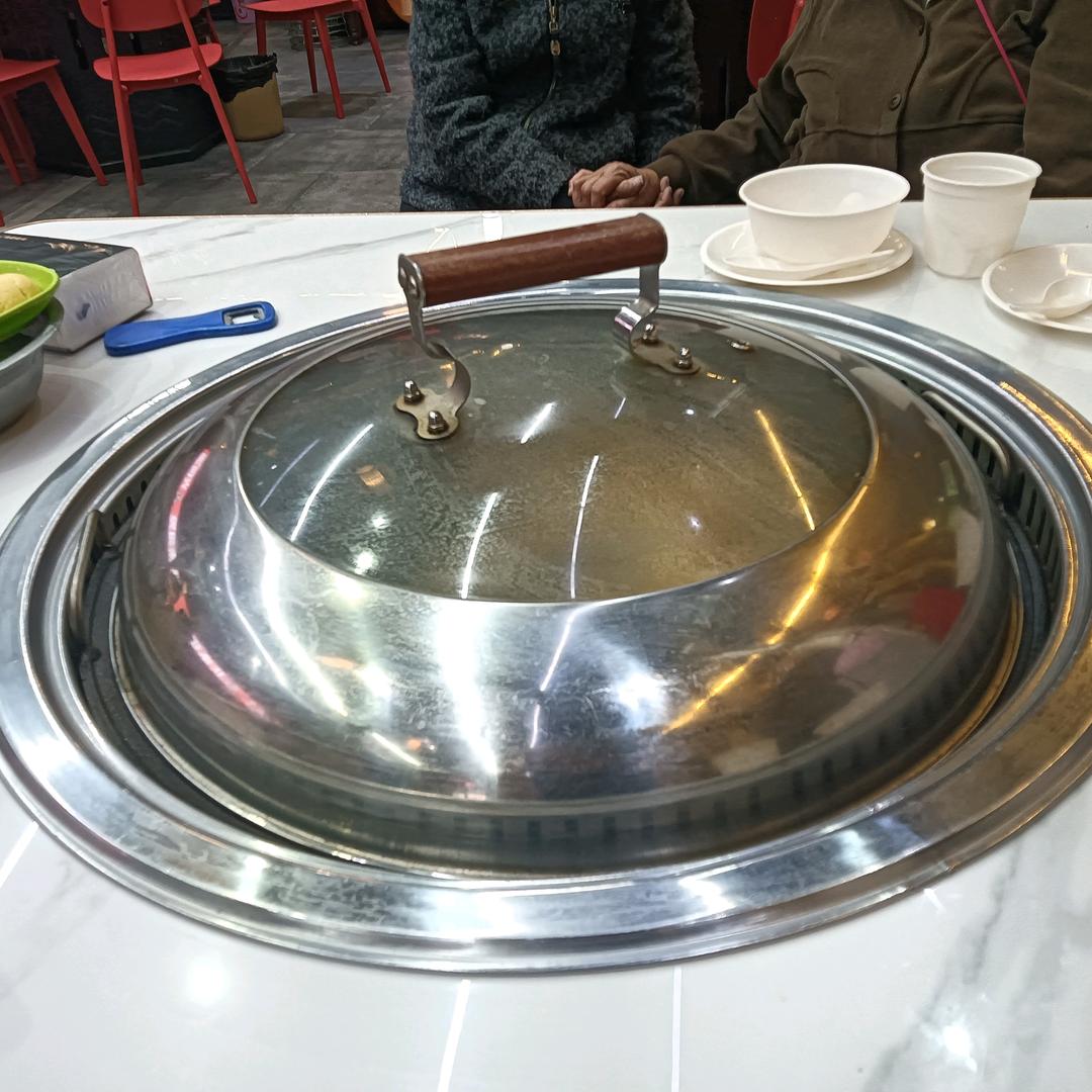 无烟净化火锅桌生产不锈钢制品