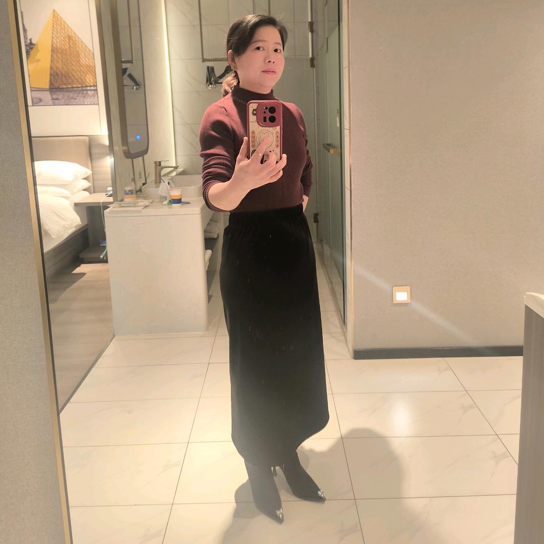 隍城煌上煌老板娘～开心维姐