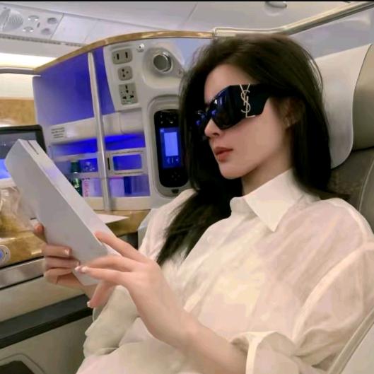 啊双 ASFO-轻奢女装🥰