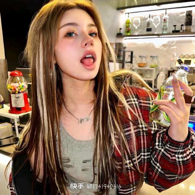 麦子不是显眼包