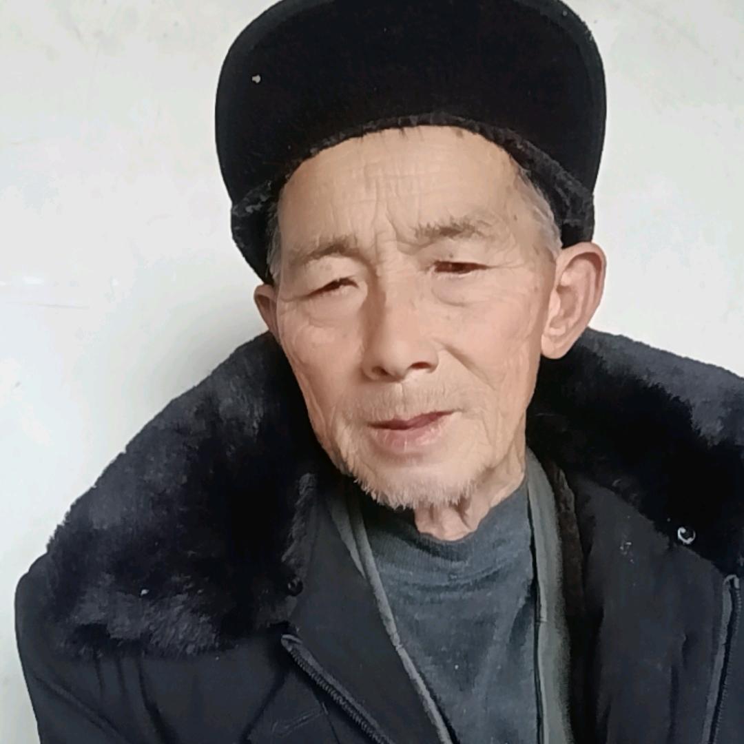 何三爷