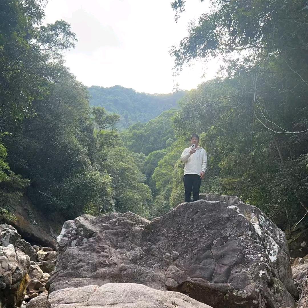 只属于你的影子