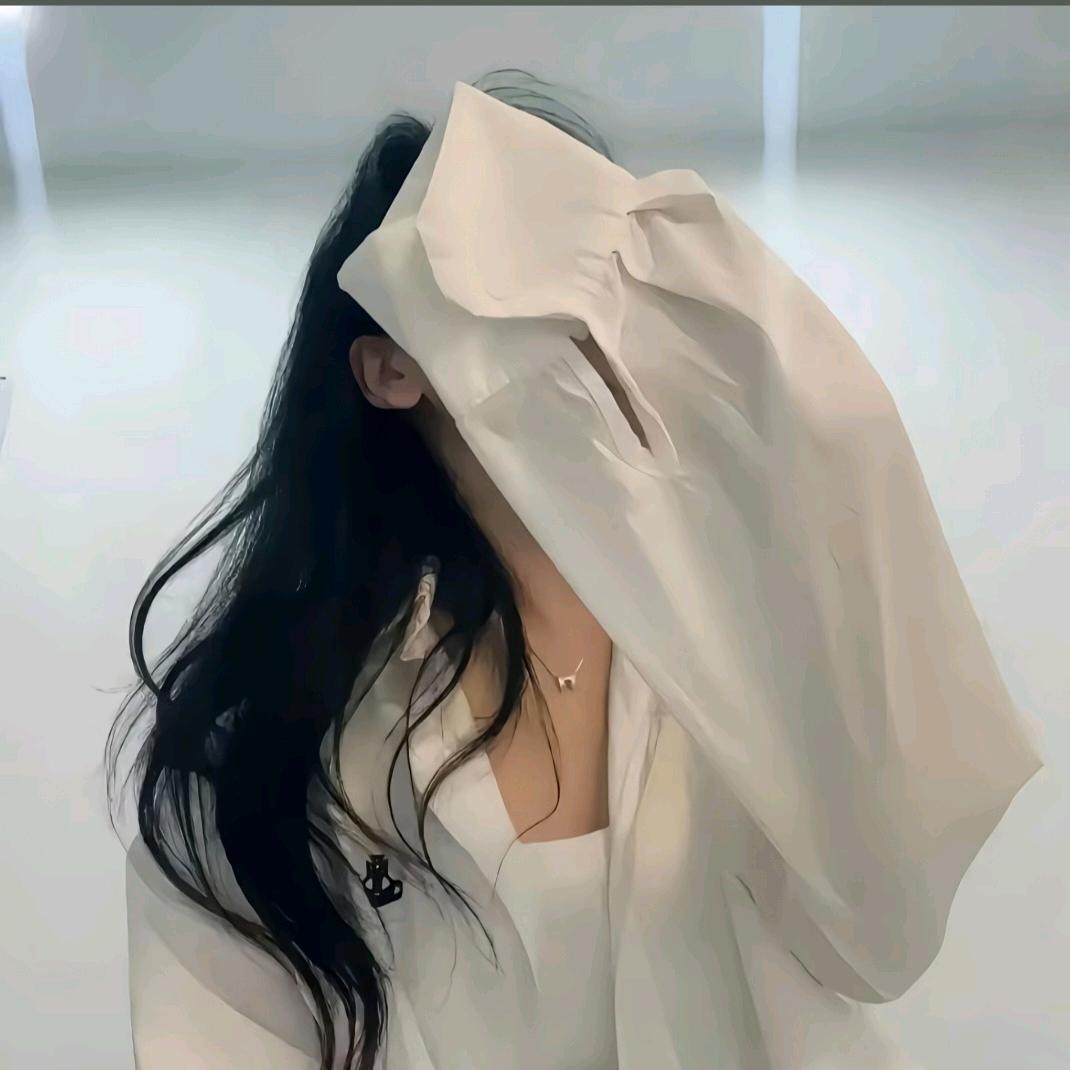 俏皮大象🐘
