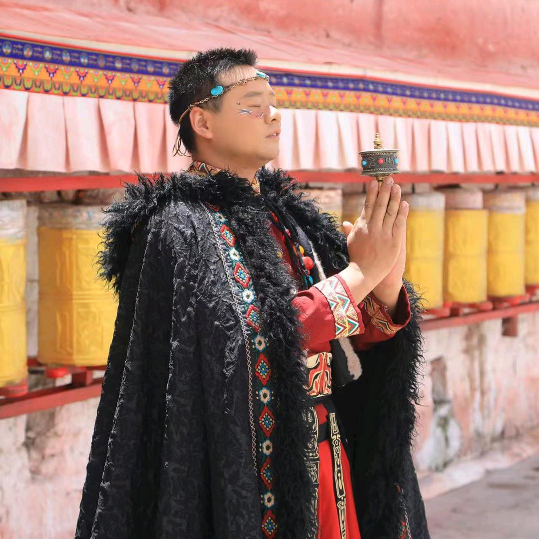 又菜又爱玩的胖子