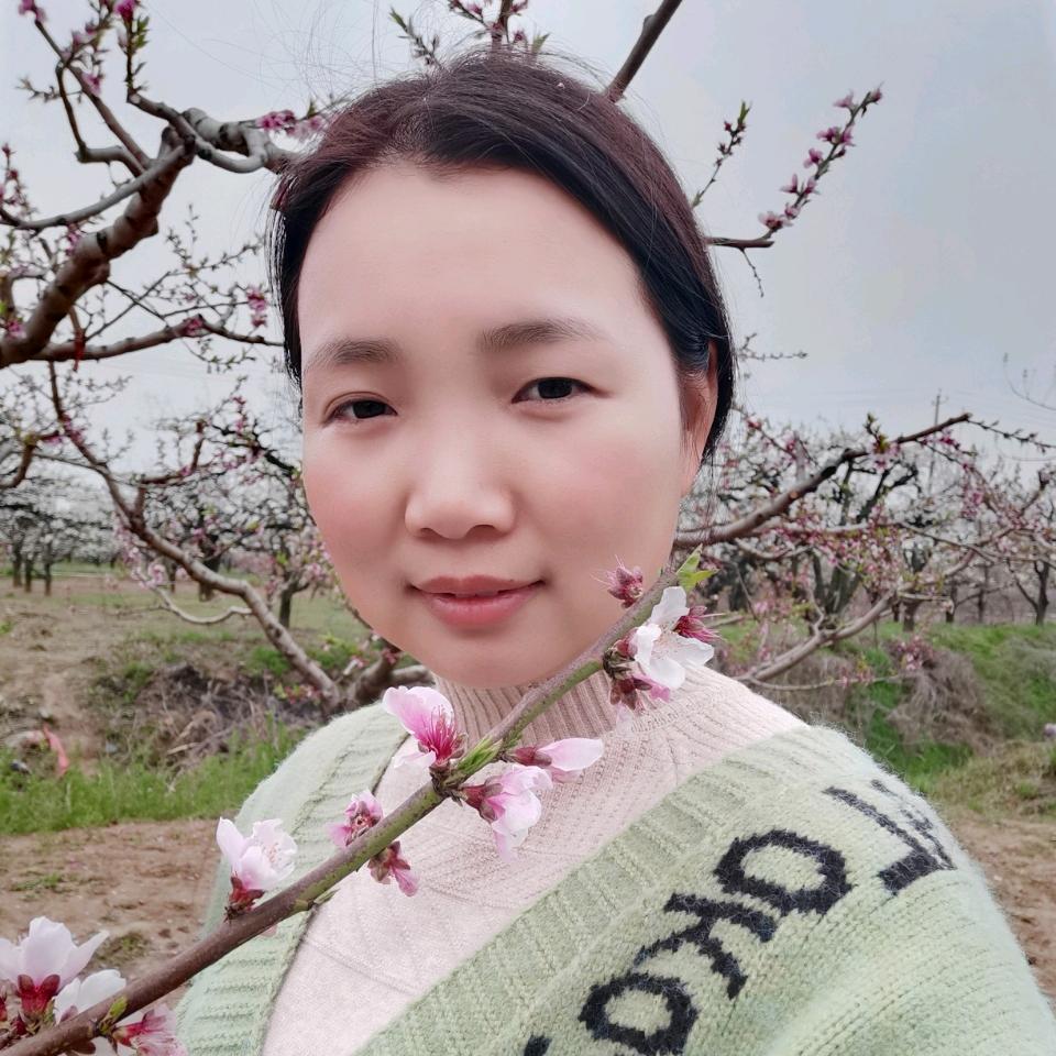 在商丘做养生的小凤