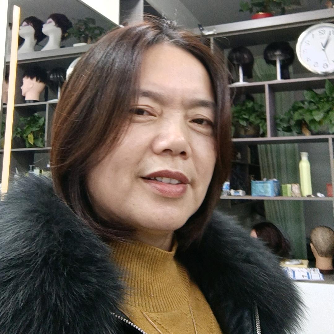 亚玲🎤每天晚上7点50开播