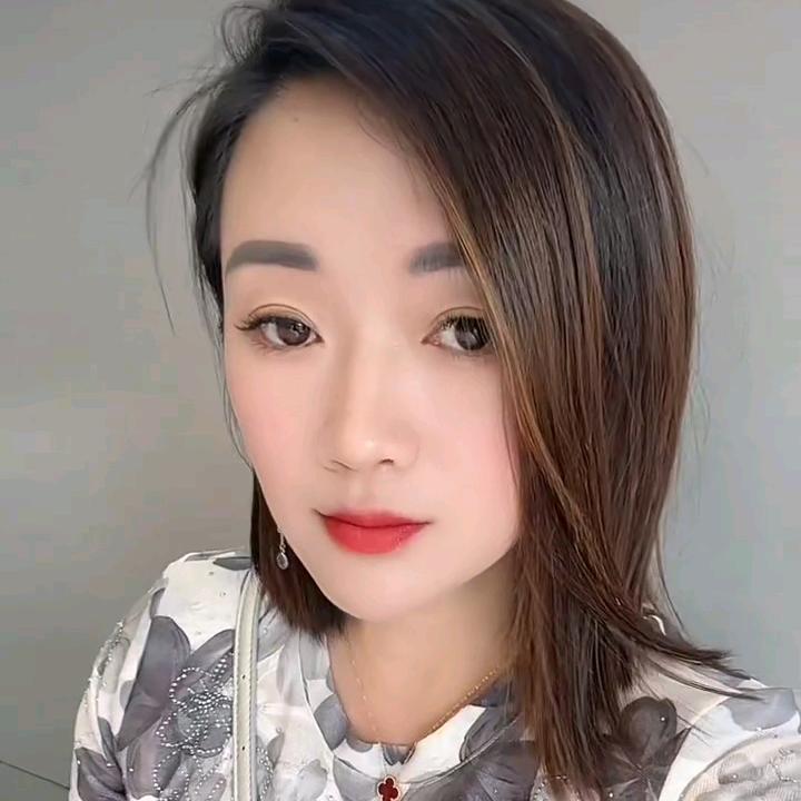 月儿姐