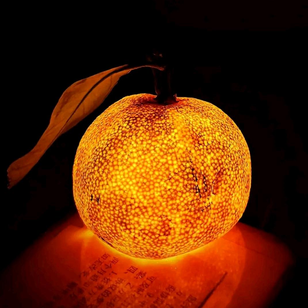 郁孤台上的小桔灯