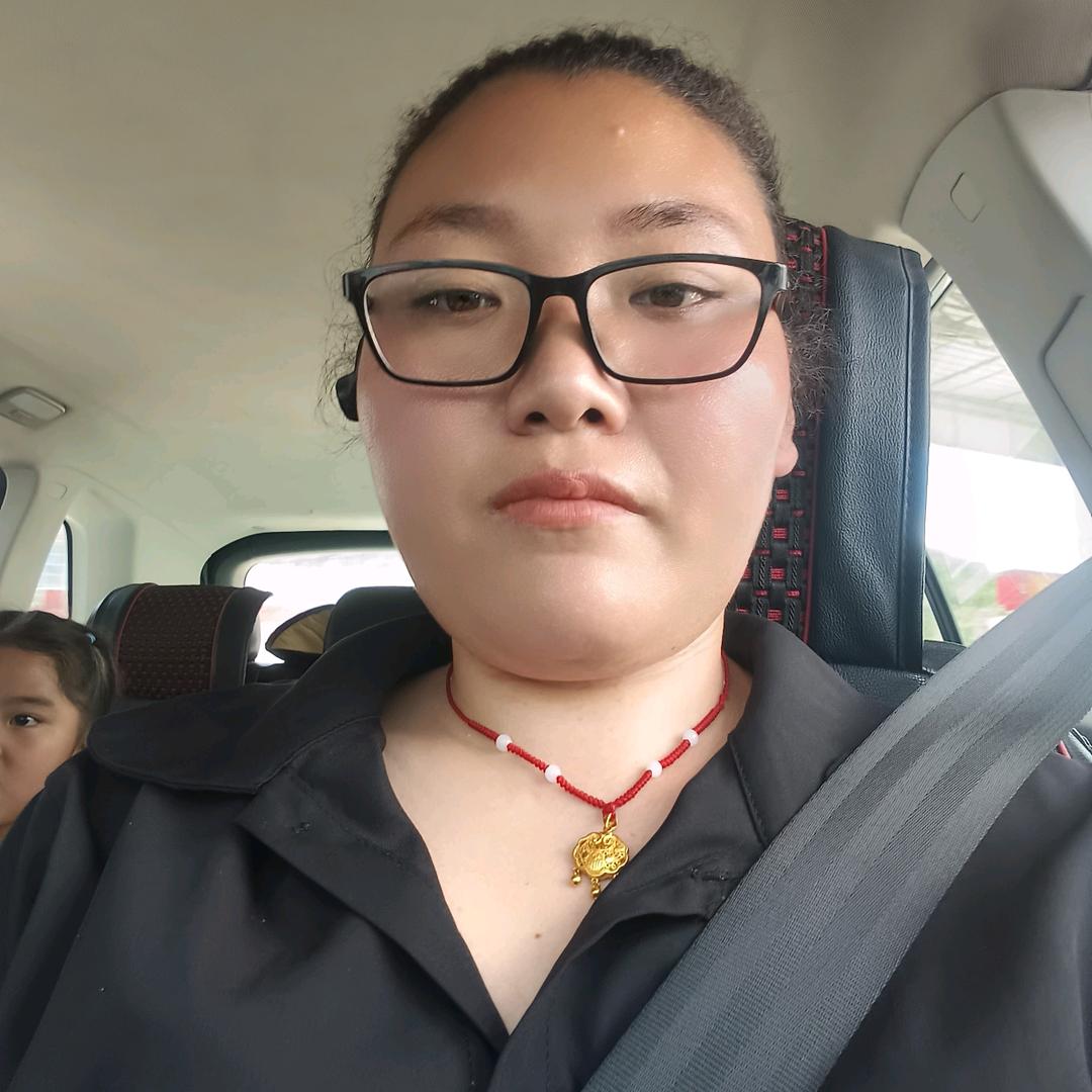 莉莉日用品小店518