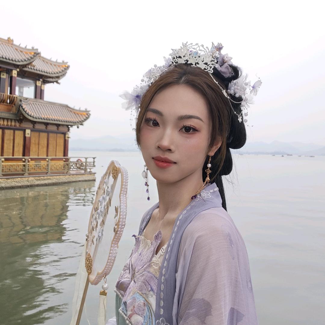 ✨岁岁的百货