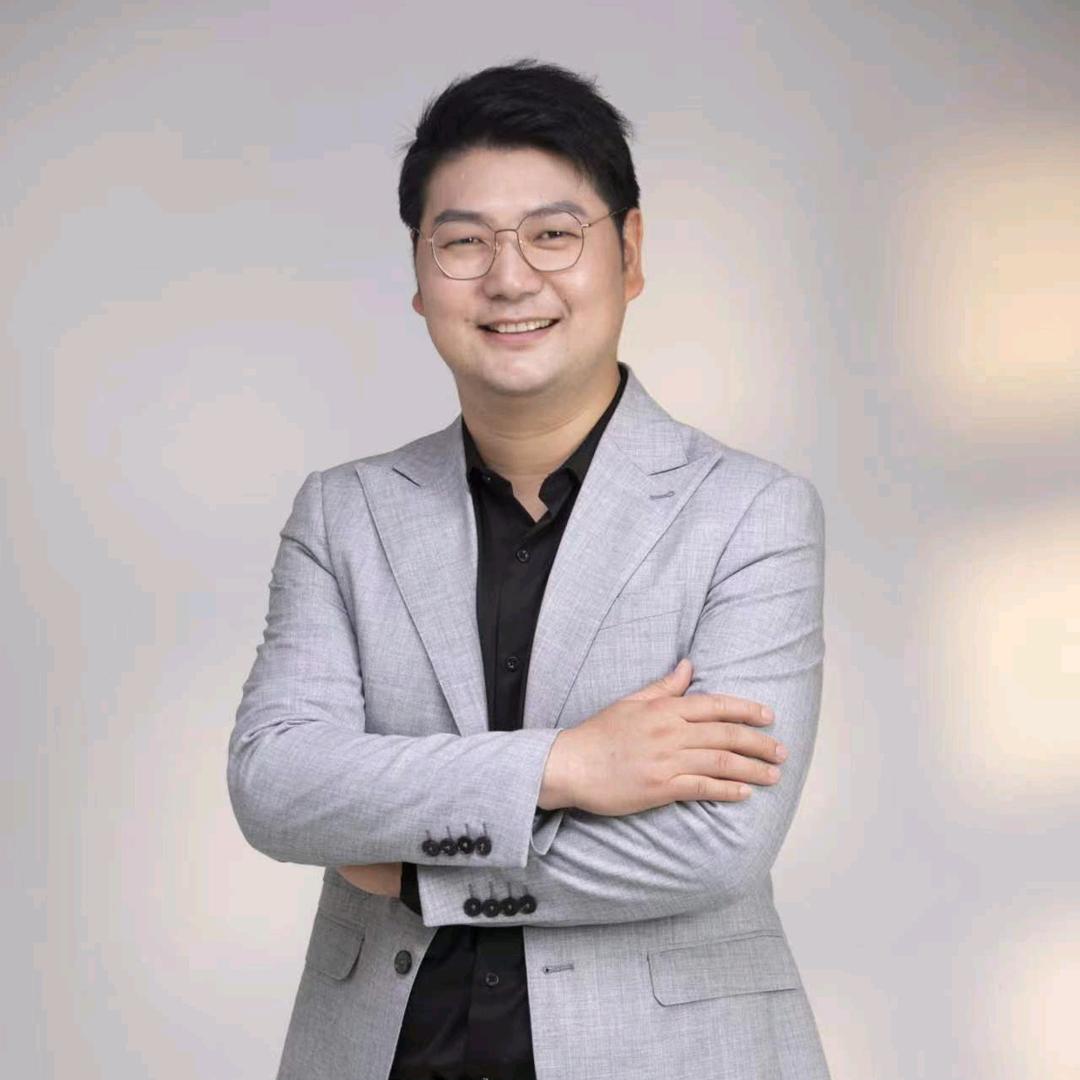 东方子墨
