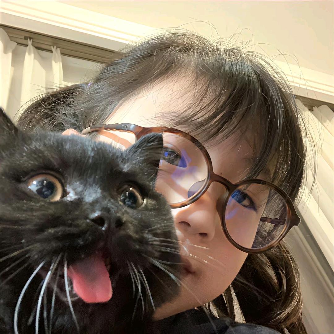 小猫。
