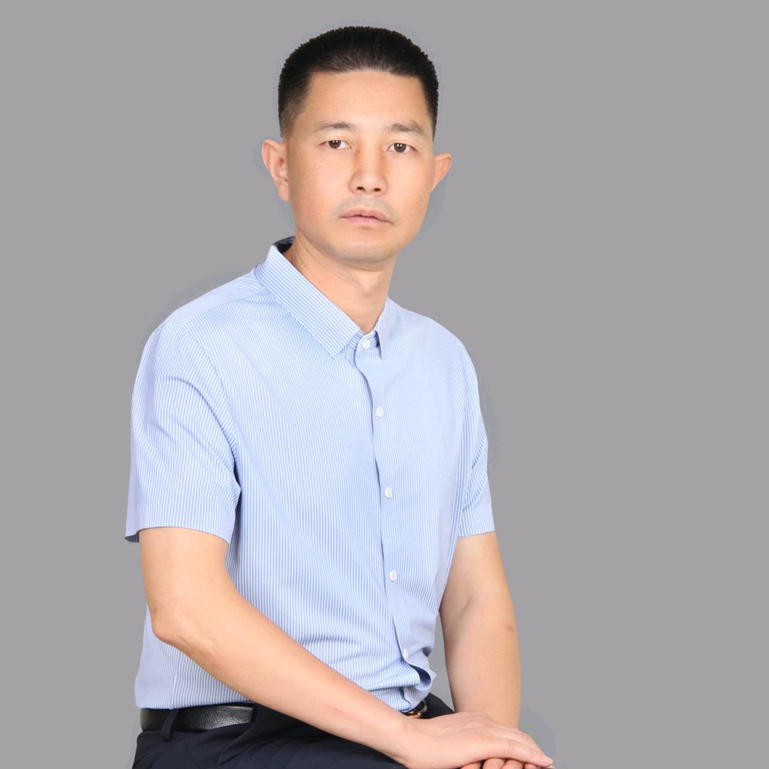阿克苏做AI健康手表的老彭
