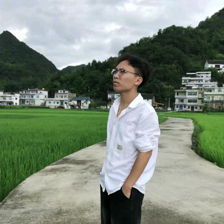 先蔚🐳（想有个家）