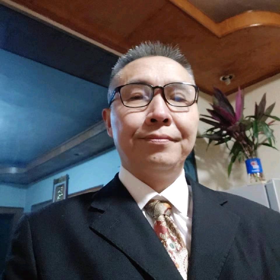 墨人古月