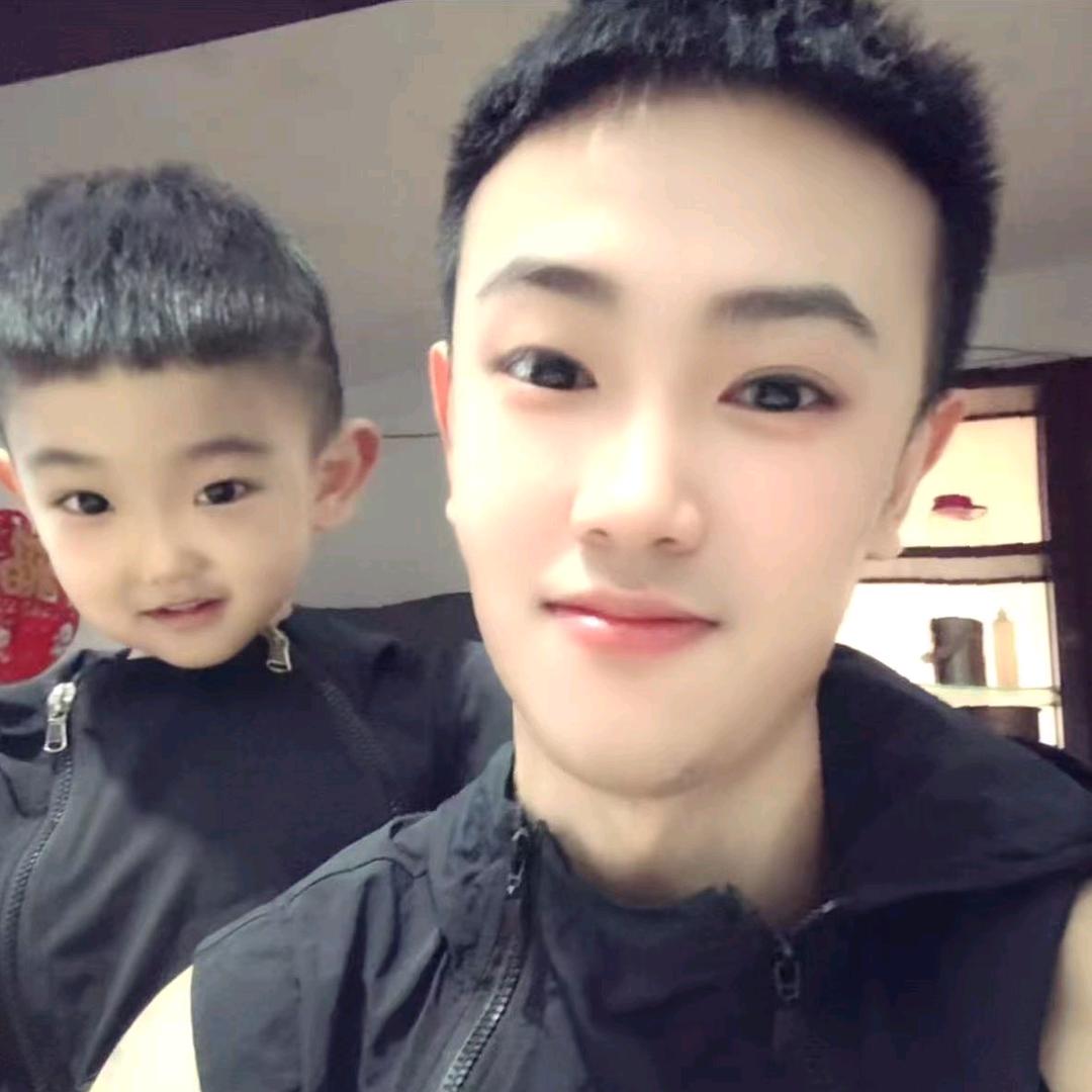 王教授，糖糖爸