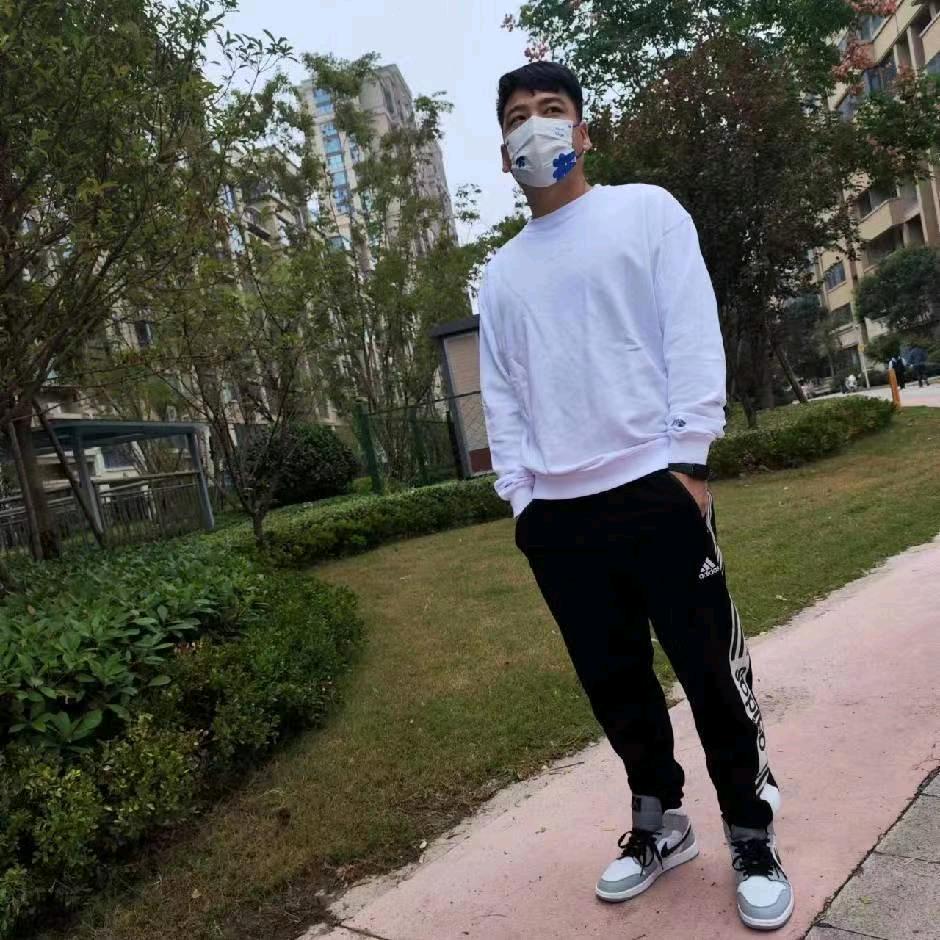 丁.的黄先生