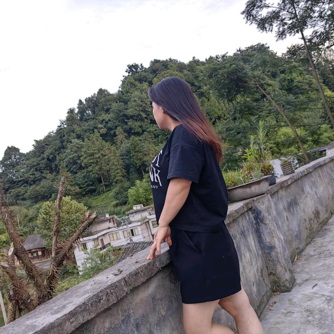 💞若白如梦💗🐐⁰².₂₇张℘࿐