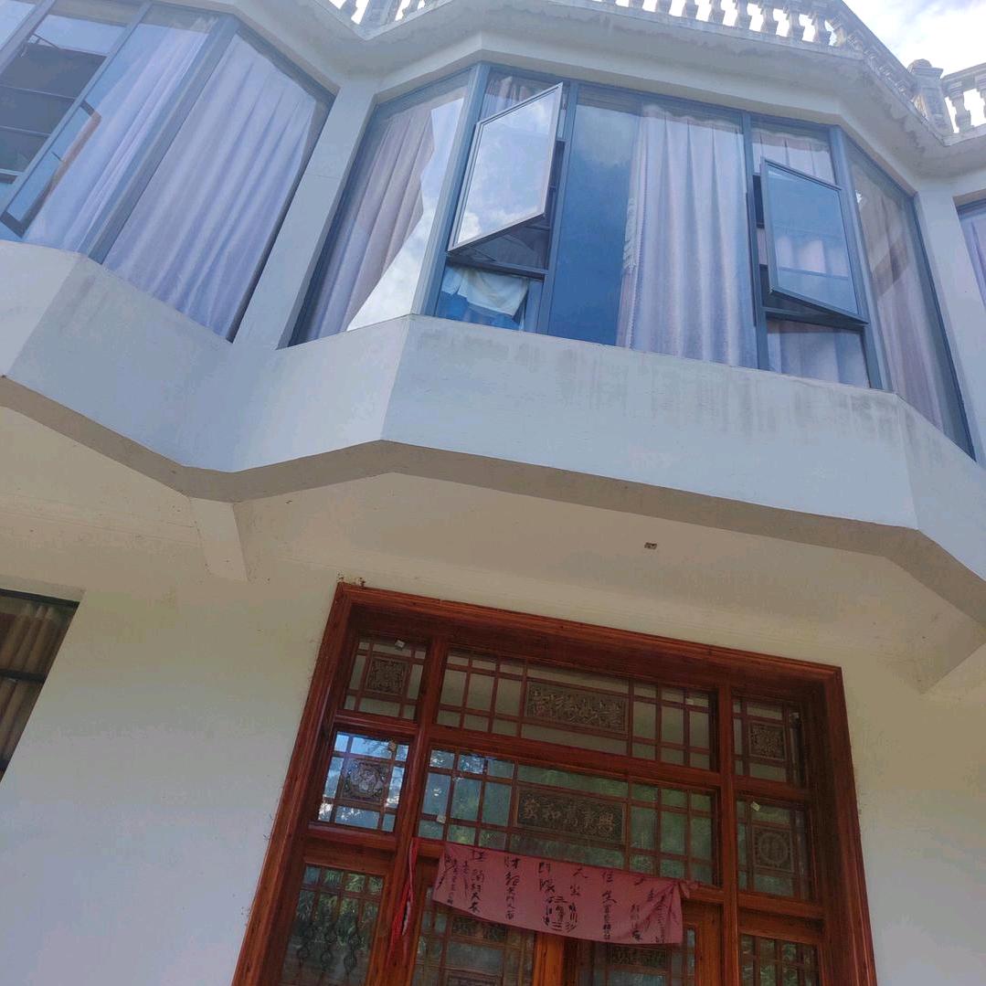 随道梦想自己非非。