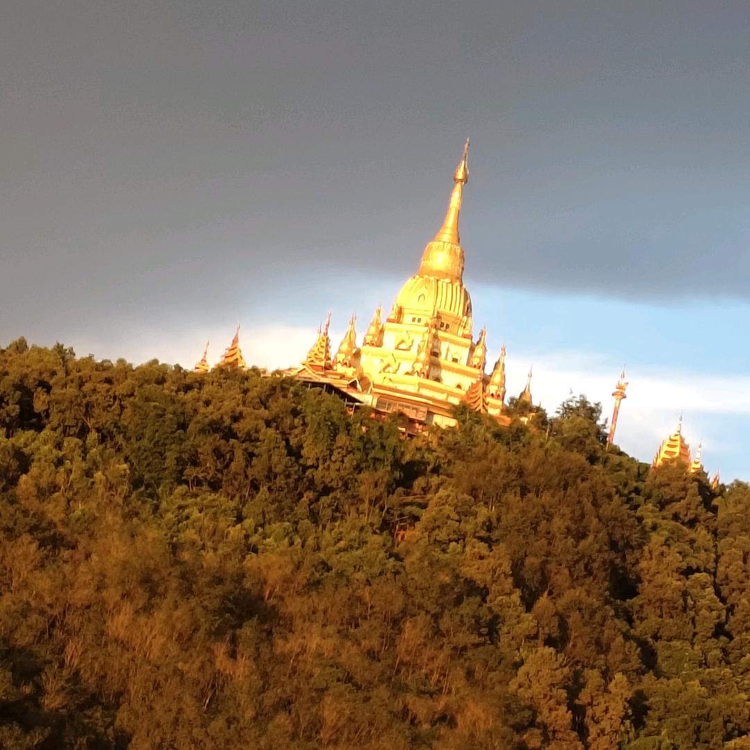 ྋ沒༵⃐言ཽ༾