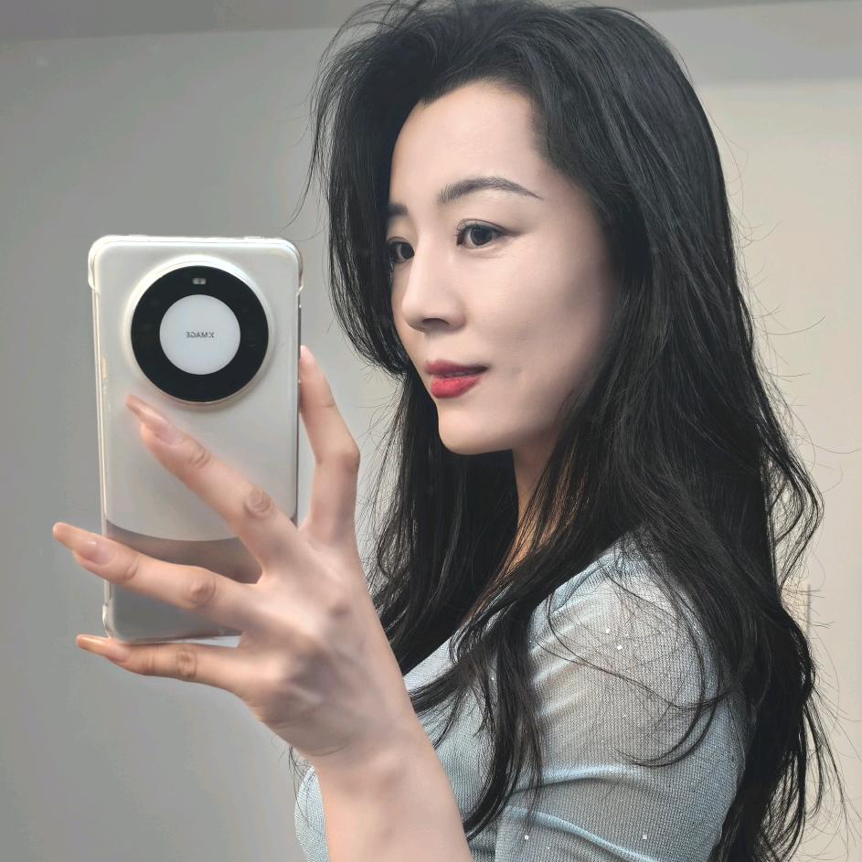 秦女士