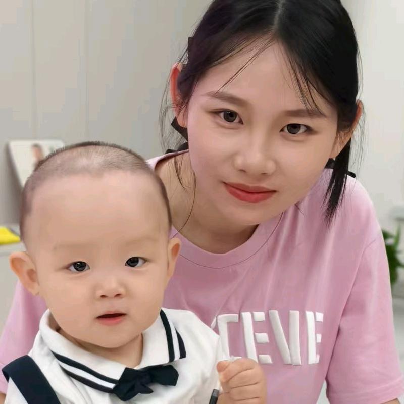 小葵妈妈（月子中）