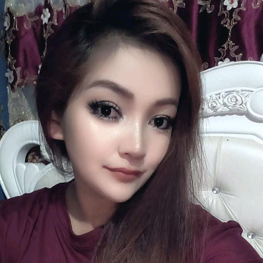 小依