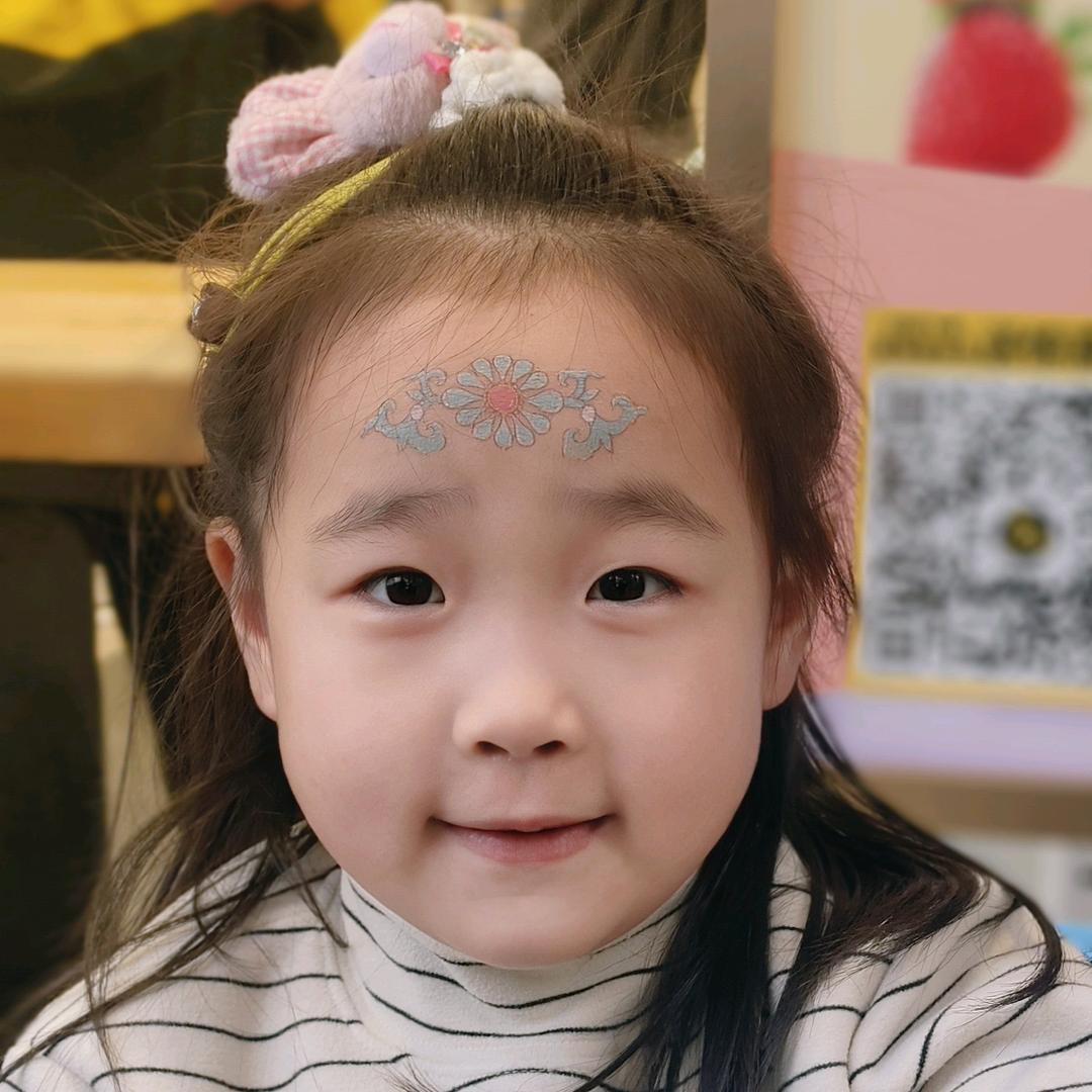 🎶一口蛋黄酥s