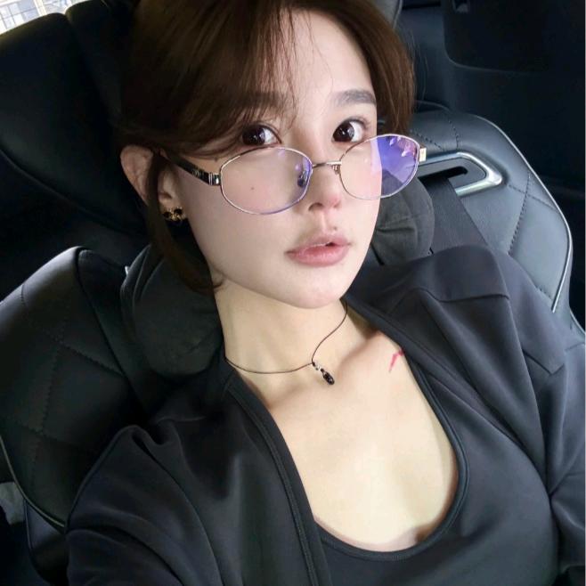 瓜瓜ART ME精选穿搭