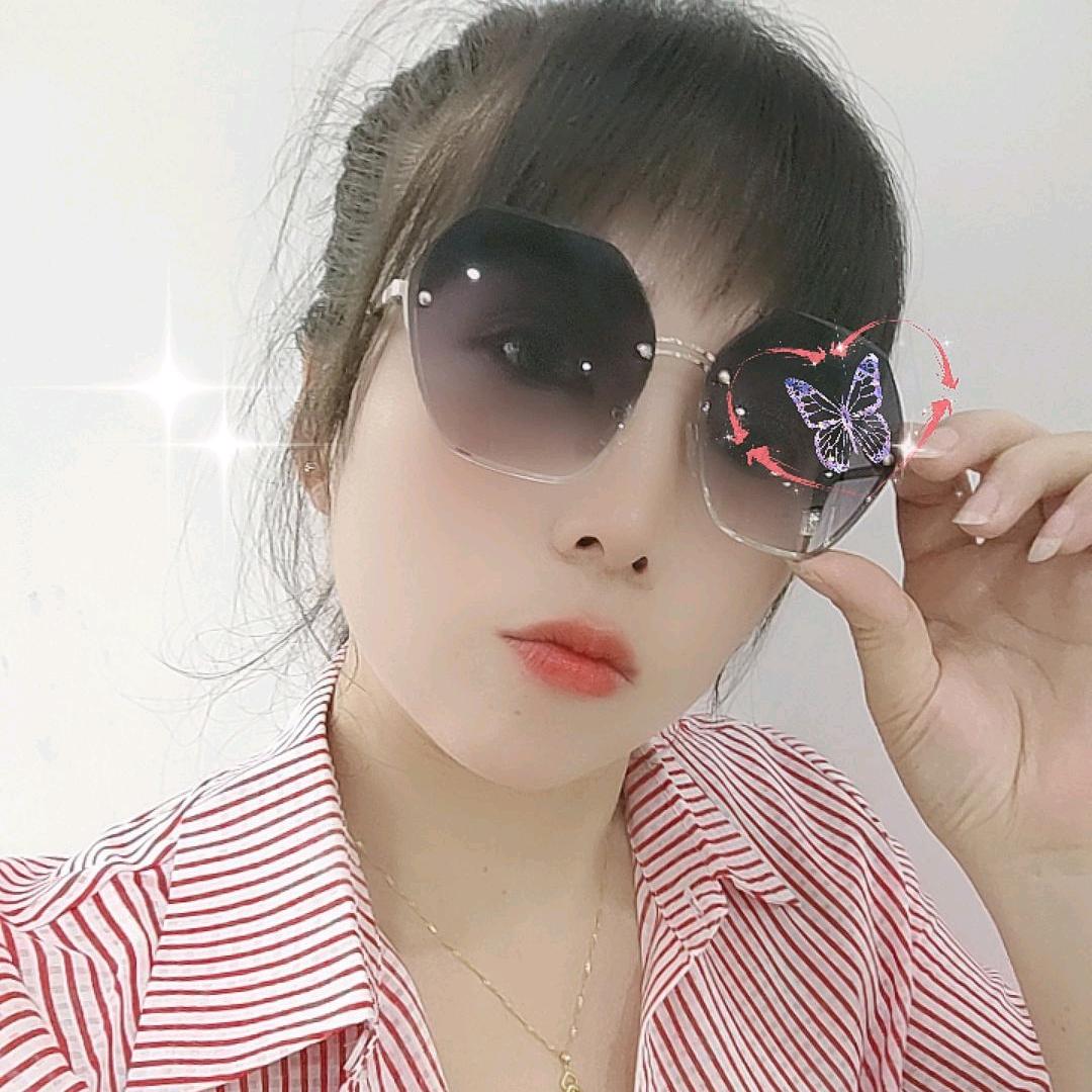 ℒᎭℯ⃝陈蒙🍒厚爱💕⁵²º࿐