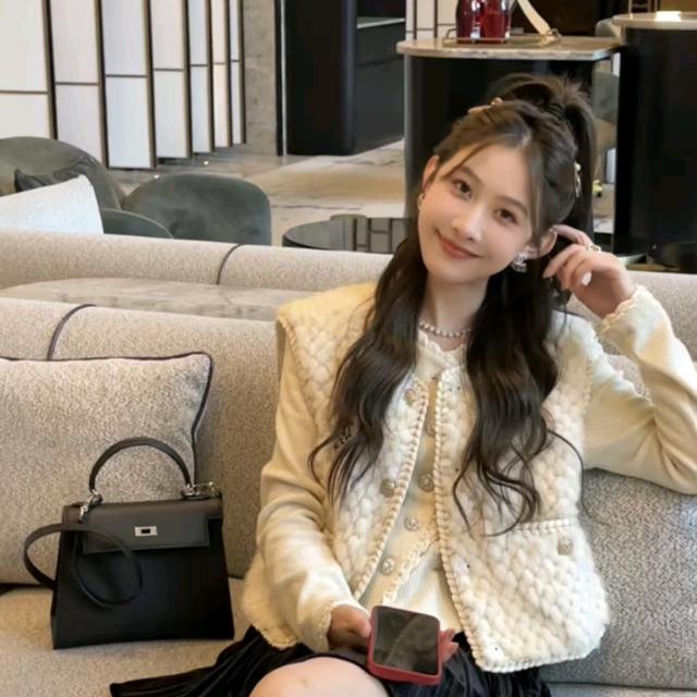 掌柜是小仙-每日穿搭