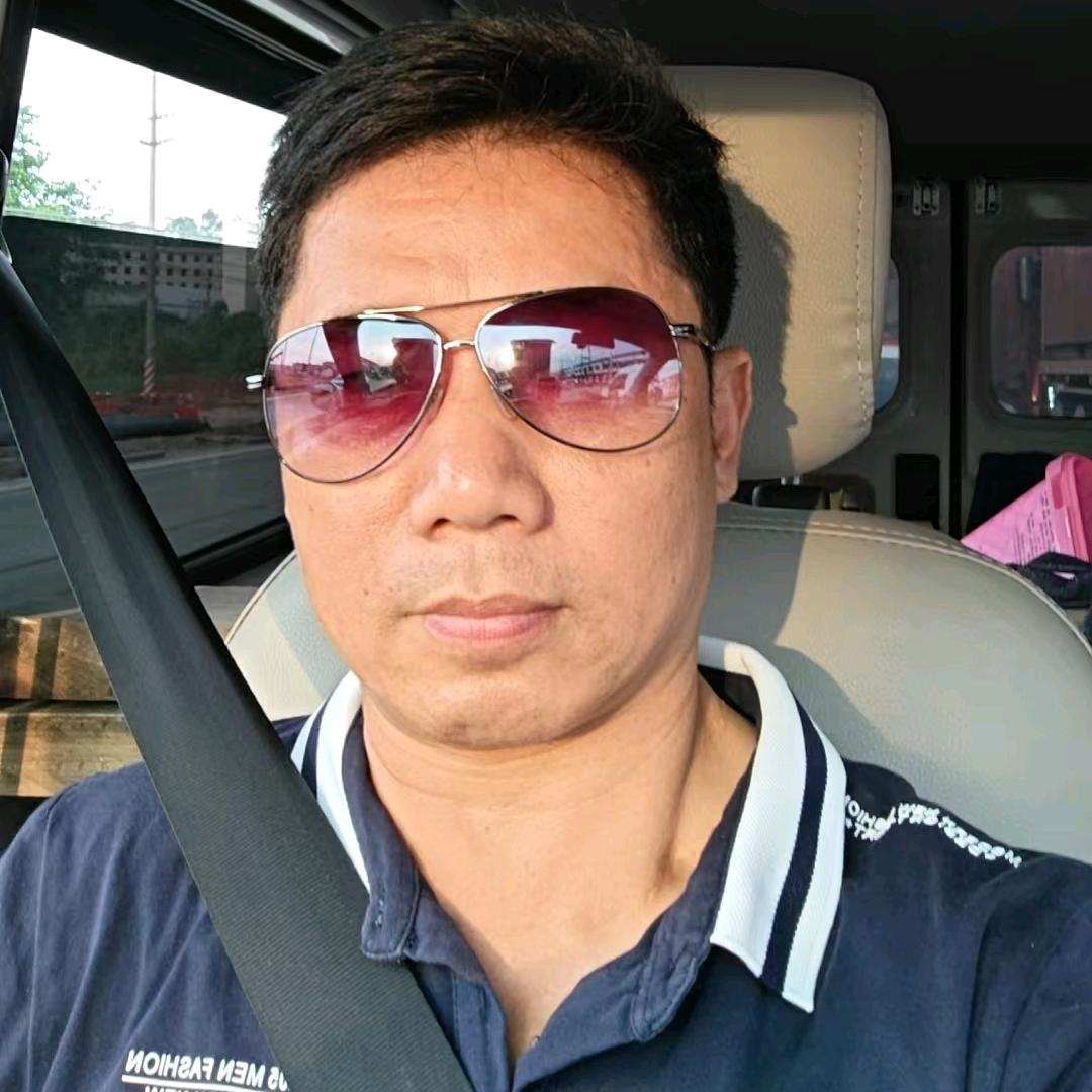 @东东