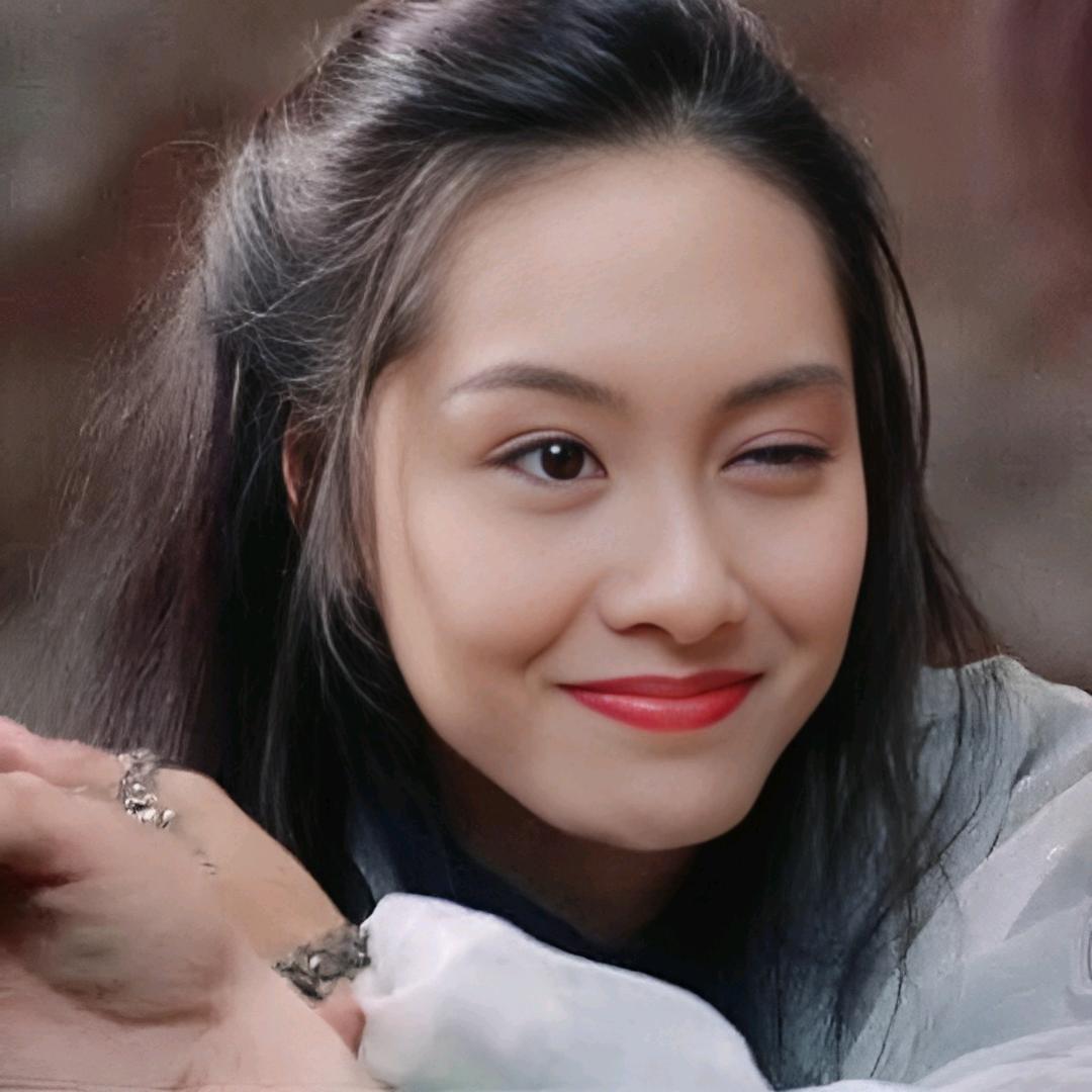 阿英侃影