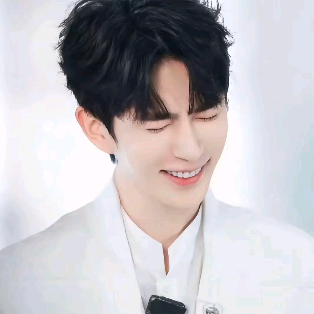 🐲儿（别连赞）