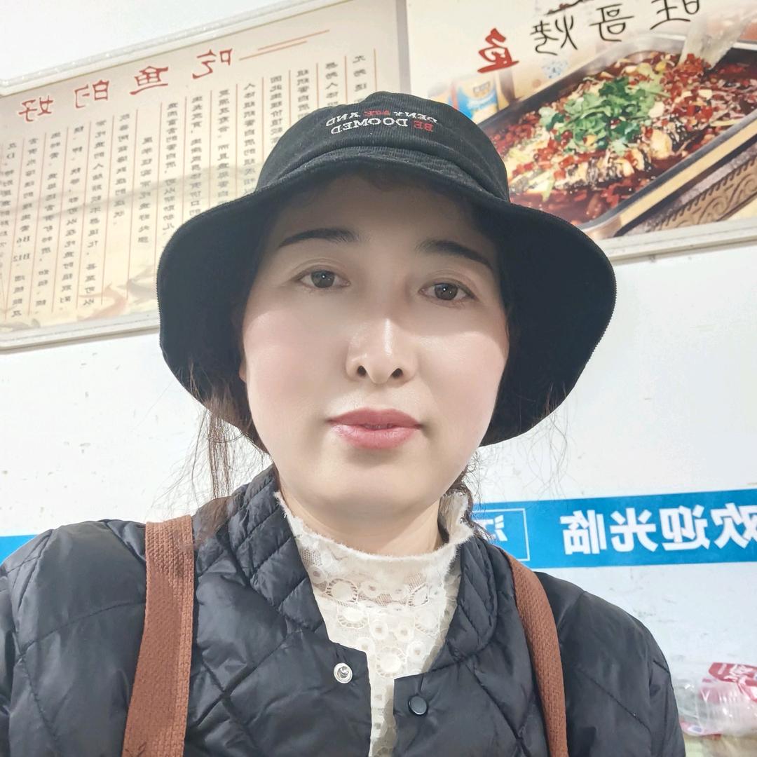 看过来，我们这里是旺哥烤鱼，烧烤