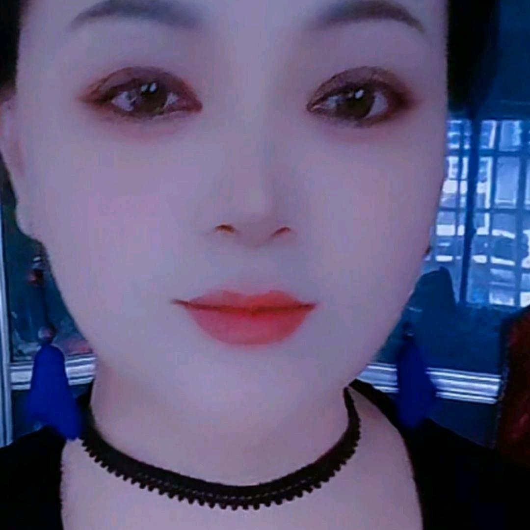 肚兜。