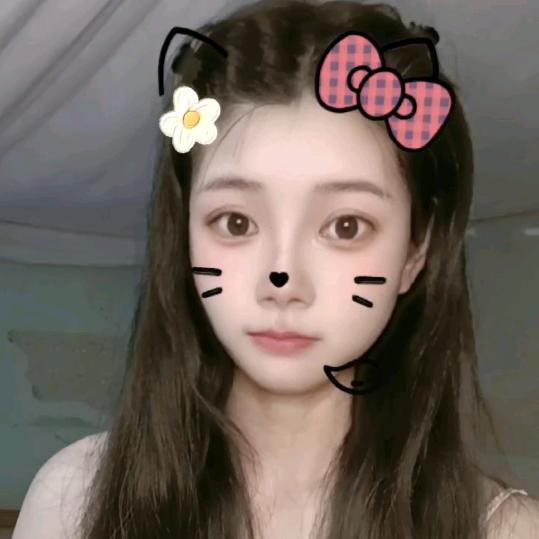 @李憨憨💕