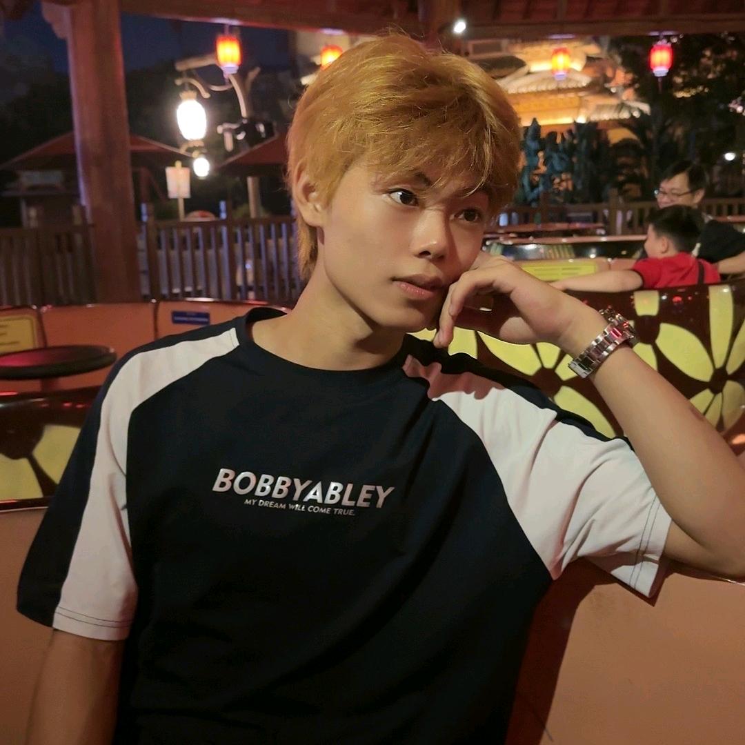 小豪子（互关必回，有赞必回）